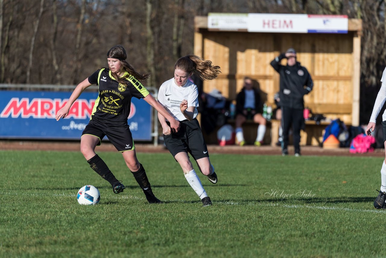 Bild 372 - B-Juniorinnen MSG Steinhorst Krummesse - SV Frisia 03 Risum Lindholm : Ergebnis: 0:5